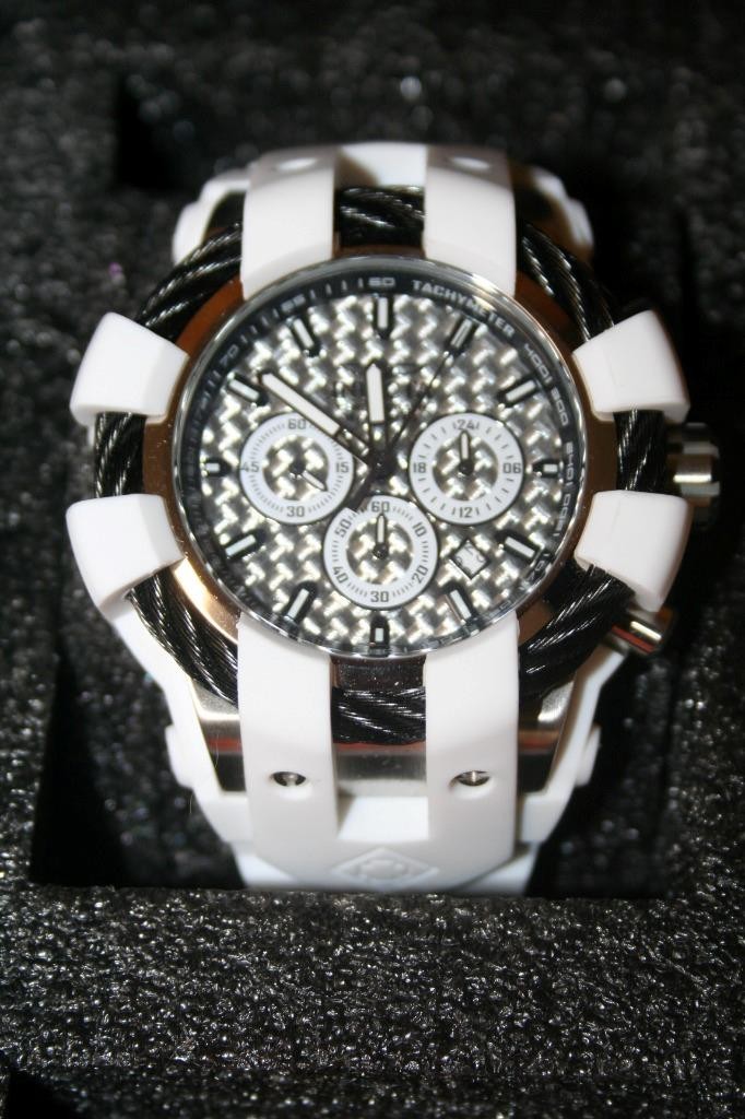 Invicta Bolt Sport Men’s Watch #23857– 48mm 200m Mint Unworn White/Black