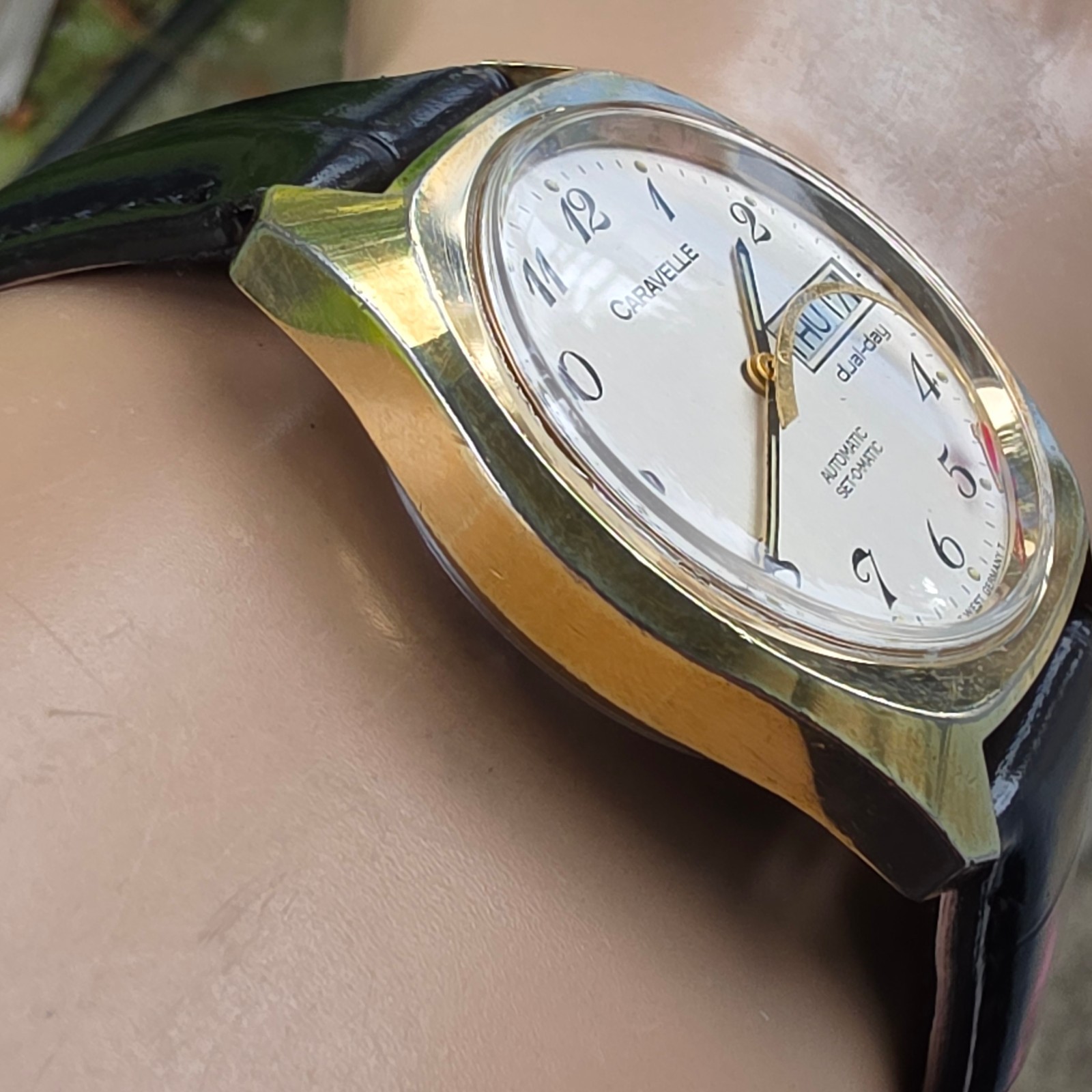 Vintage CARAVELLE men’s automatic watch day/date Rocket second hand germany 1978