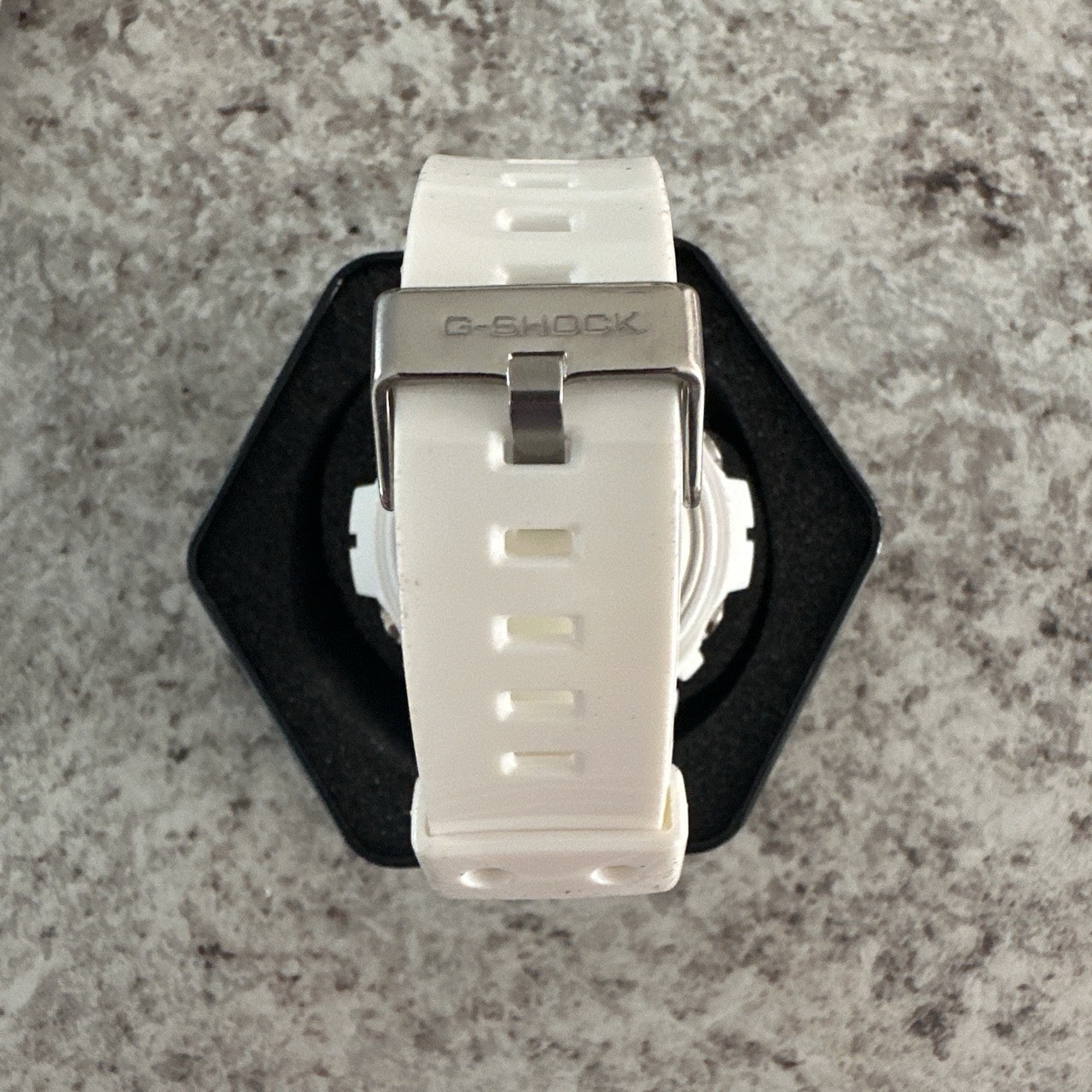 Casio GSHOCK DW6900 White & Silver W/ White Backlight Brand New W/ Box & Papers