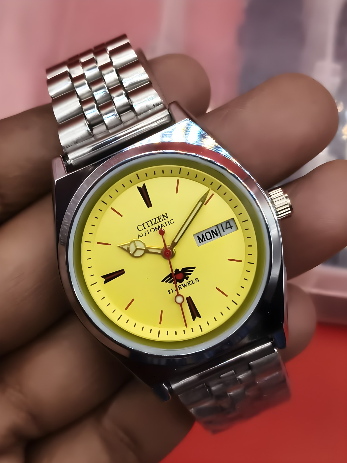 Automatic 8200 21Jewels Restored Dial Yellow DayDate Mens Japan Watch Vintage 42