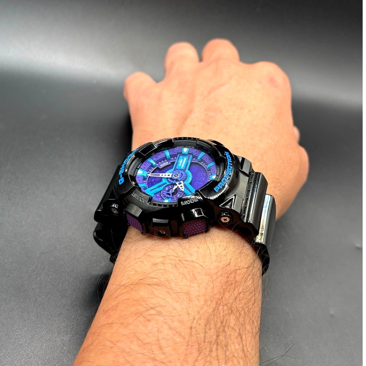 Casio G-Shock GA-110HC-1A Hyper Color Blue Purple Men’s Watch NIBWT
