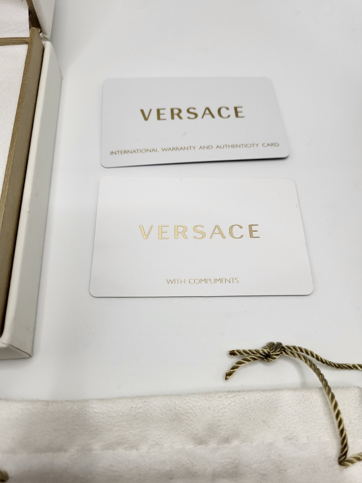 SWISS [NEW] 38mm Versace Leda Women’s Gold Guiloche Dial Roman Watch Box & Paper