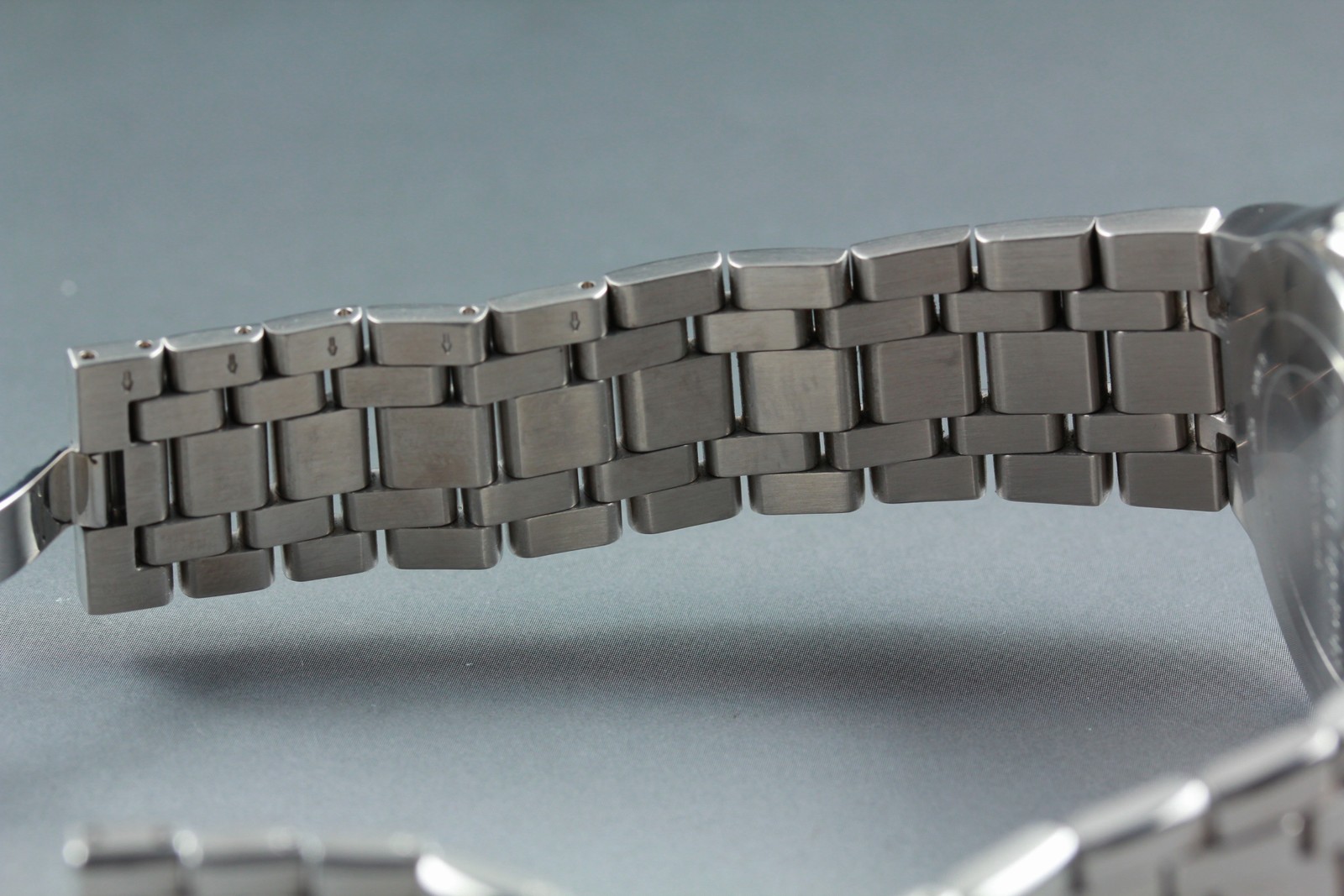 Maurice Lacroix Aikon AI1008 Black SS Date Quartz Swiss Made Watch [Box Damaged]