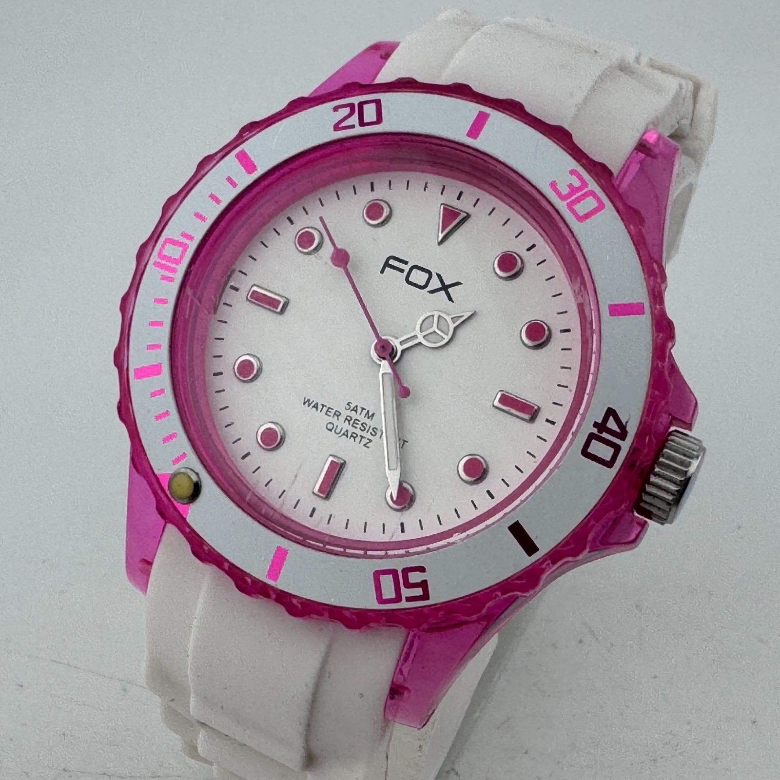 Fox Quartz Watch Women 50m Pink White Plastic Rotating Bezel Rubber New Battery