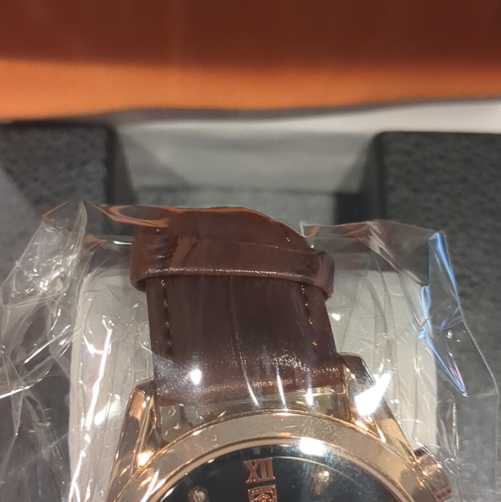 Poedagar Men’s Business Quartz Blue Dial Rose Gold Brown Synthetic Leather Date