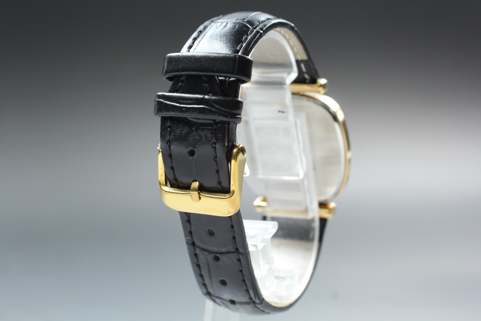 MINT SEIKO Dolce 5931-5400 White Dial Roman Quartz Mens Vintage Watch From JAPAN