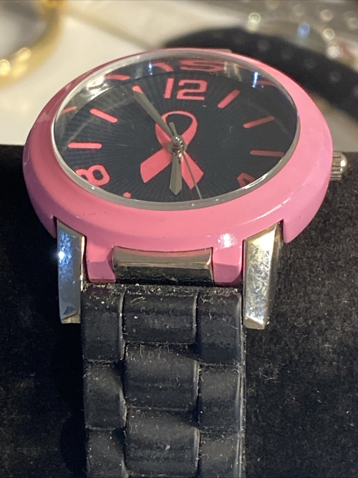Breast Cancer Awareness Pink Ribbon Watch New Battery
