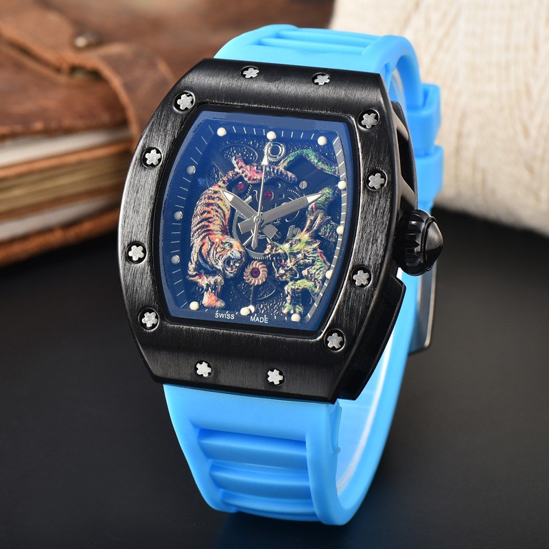 New Sports Men’s Dragon Tiger Pattern Lassa Quartz Watch Skeleton Dial