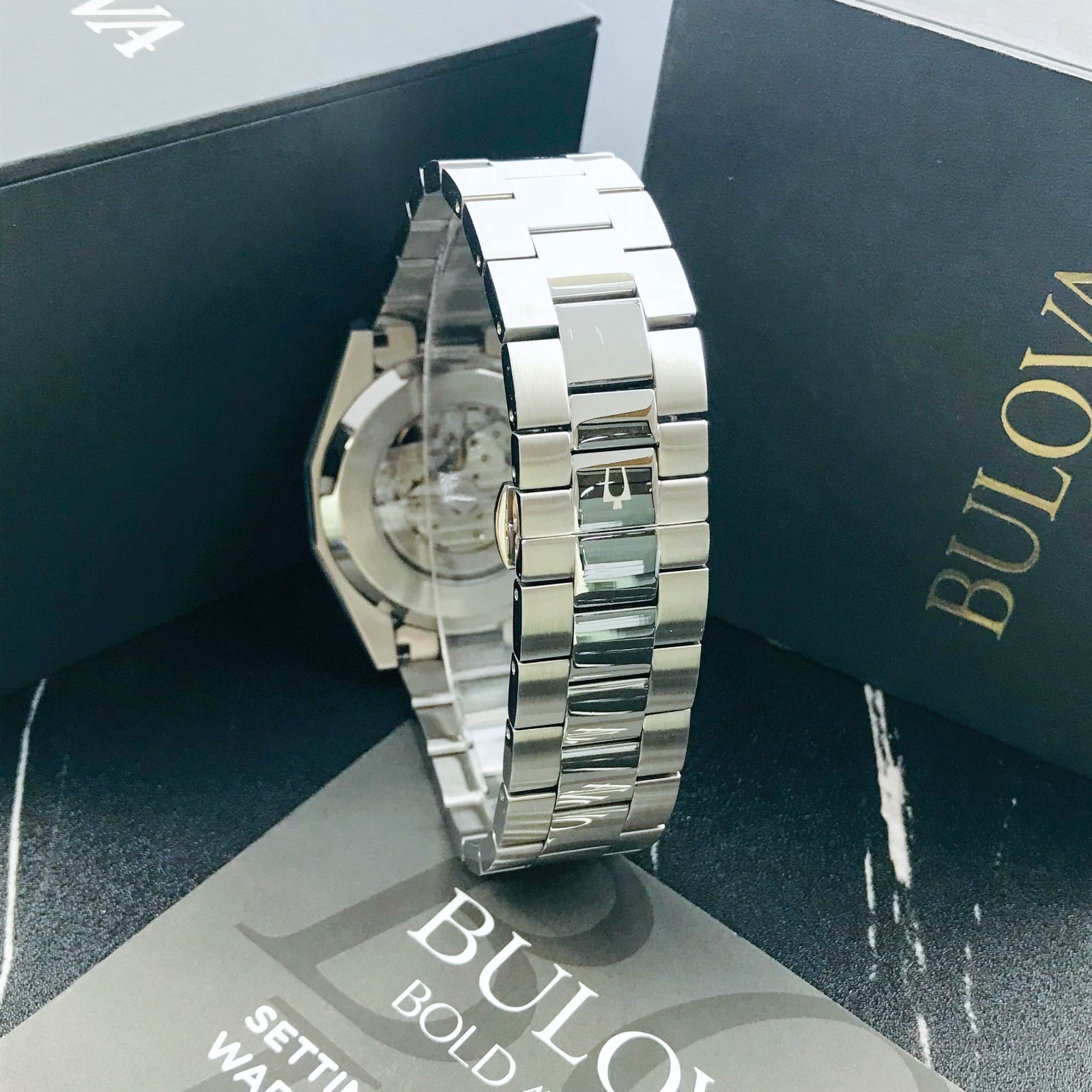 Bulova 96A274 Suveyor Automatic White Dial Stainless Steel Men’s Wristwatch 42MM