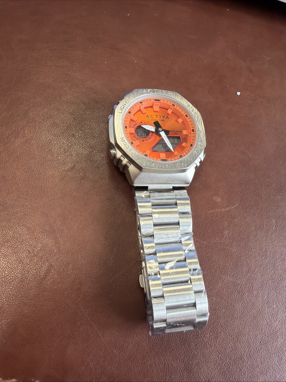 INVICTA ACTIVA DIGITAL UNISEX WATCH – ORANGE DIAL ACWM423-001