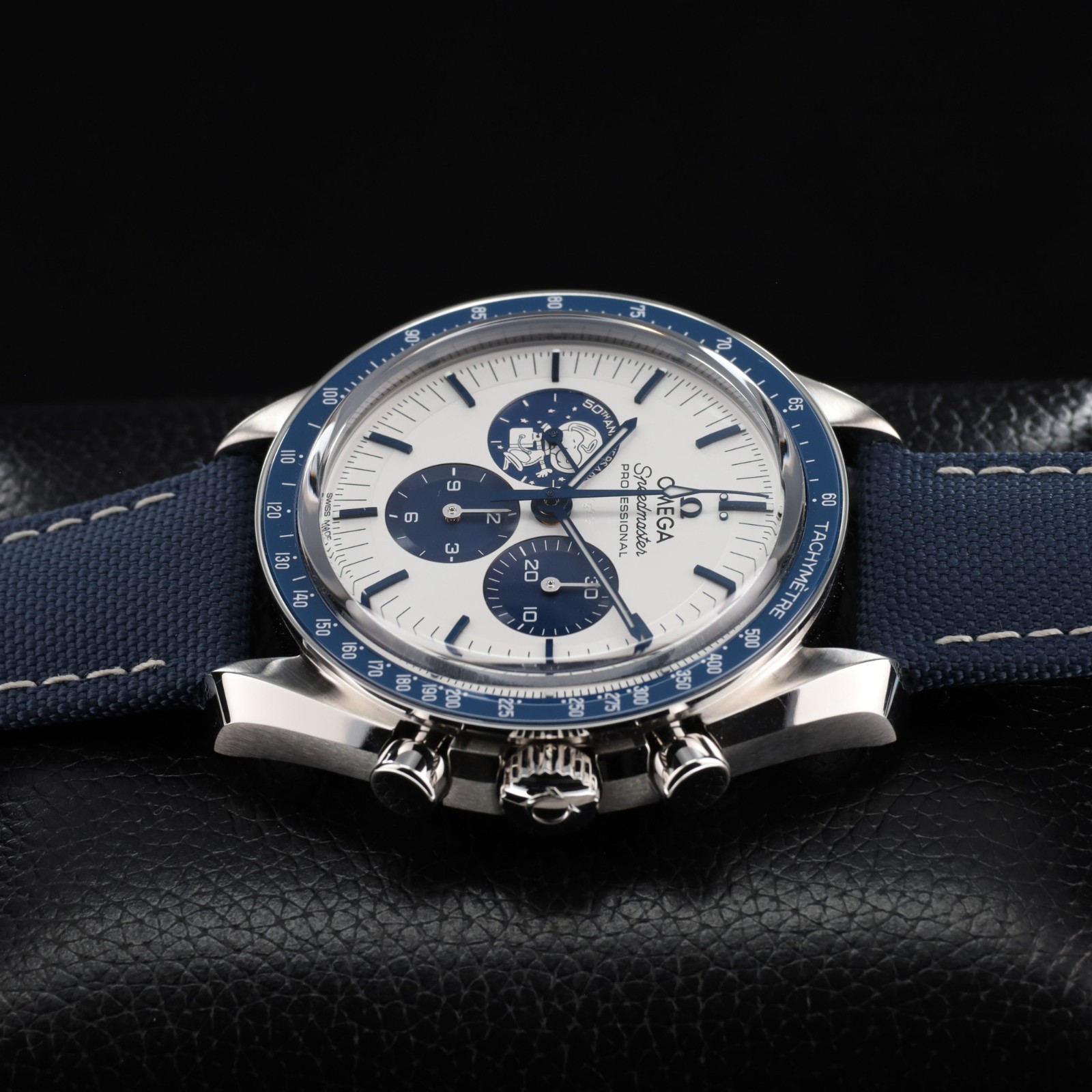 OMEGA Speedmaster Anniversary Series 310.32.42.50.02.001 “Silver Snoopy Award”