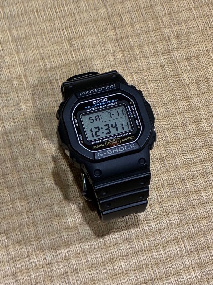 CASIO G-SHOCK DW-5600E-1V Digital 200m Watch