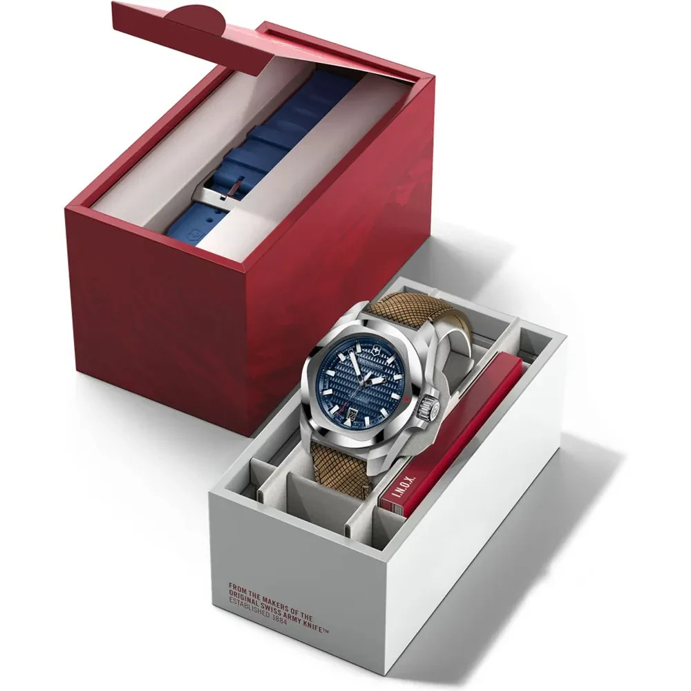 Victorinox Men’s I.N.O.X. Automatic Leather and Rubber Watch – 242018.1 NEW