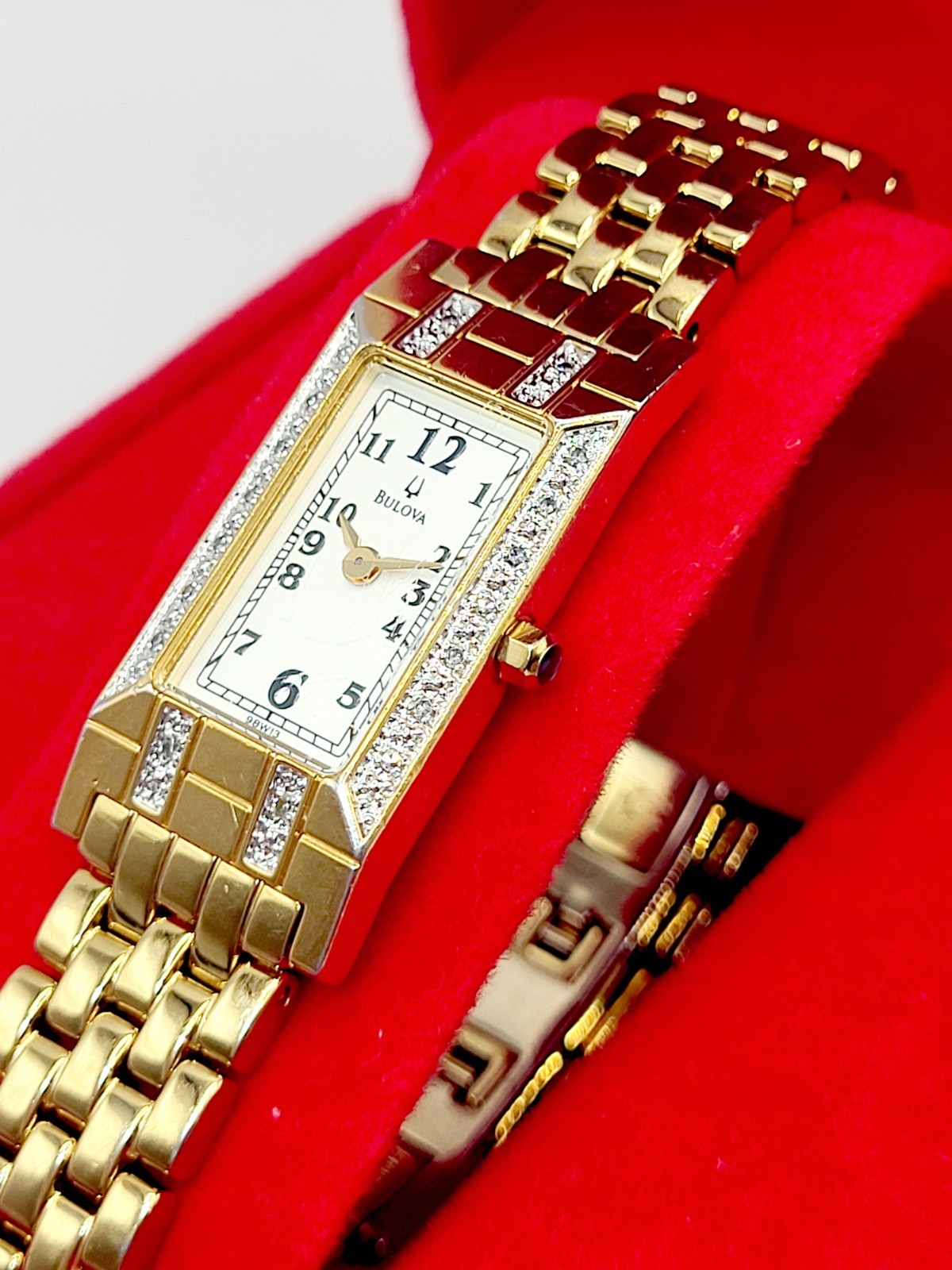 [N.MINT] 16mm Bulova Tank Diamond White Dial Gold Tone Women Watch