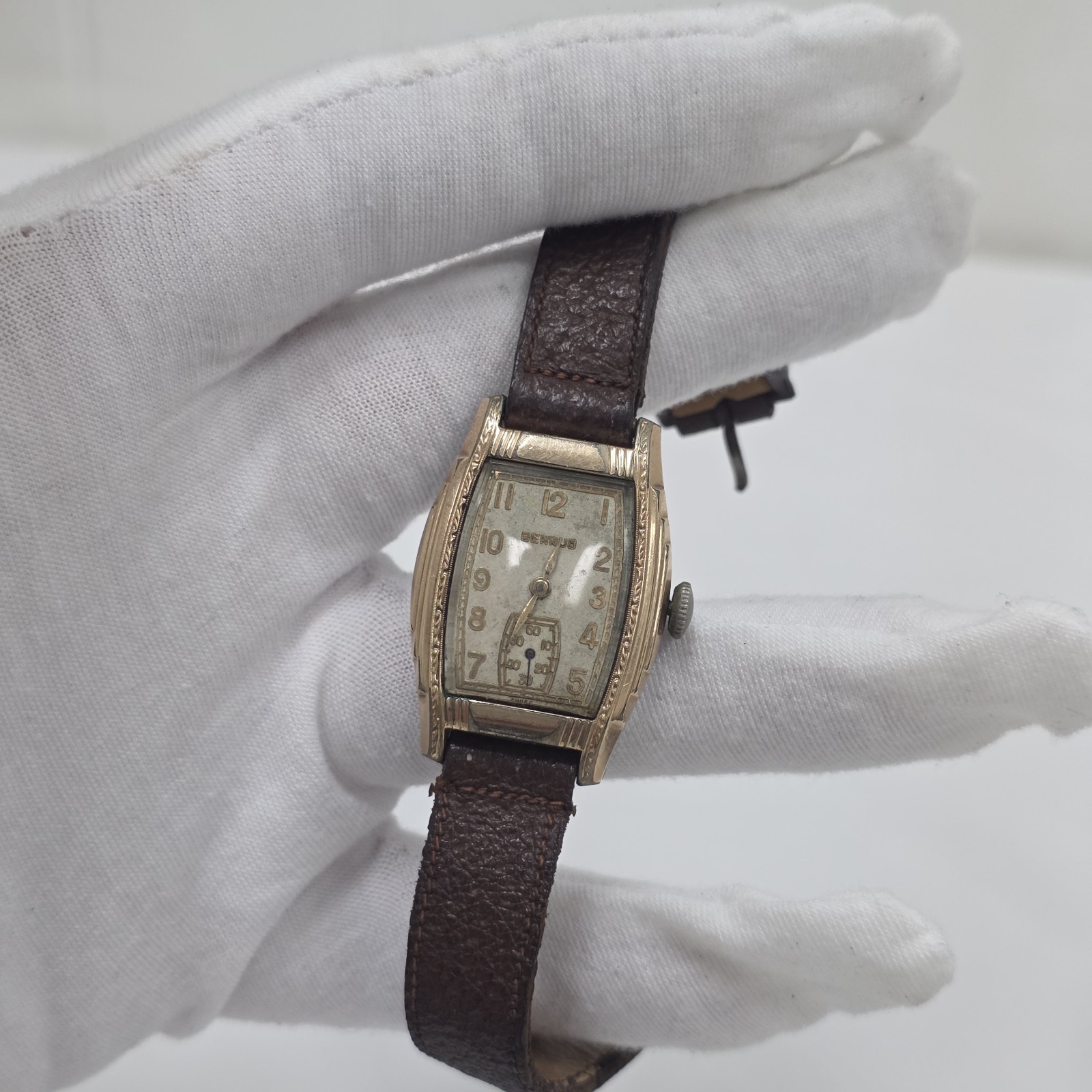 Antique Art Deco Benrus Model A11 17 Jewels Swiss Men’s Tank Watch AS-IS