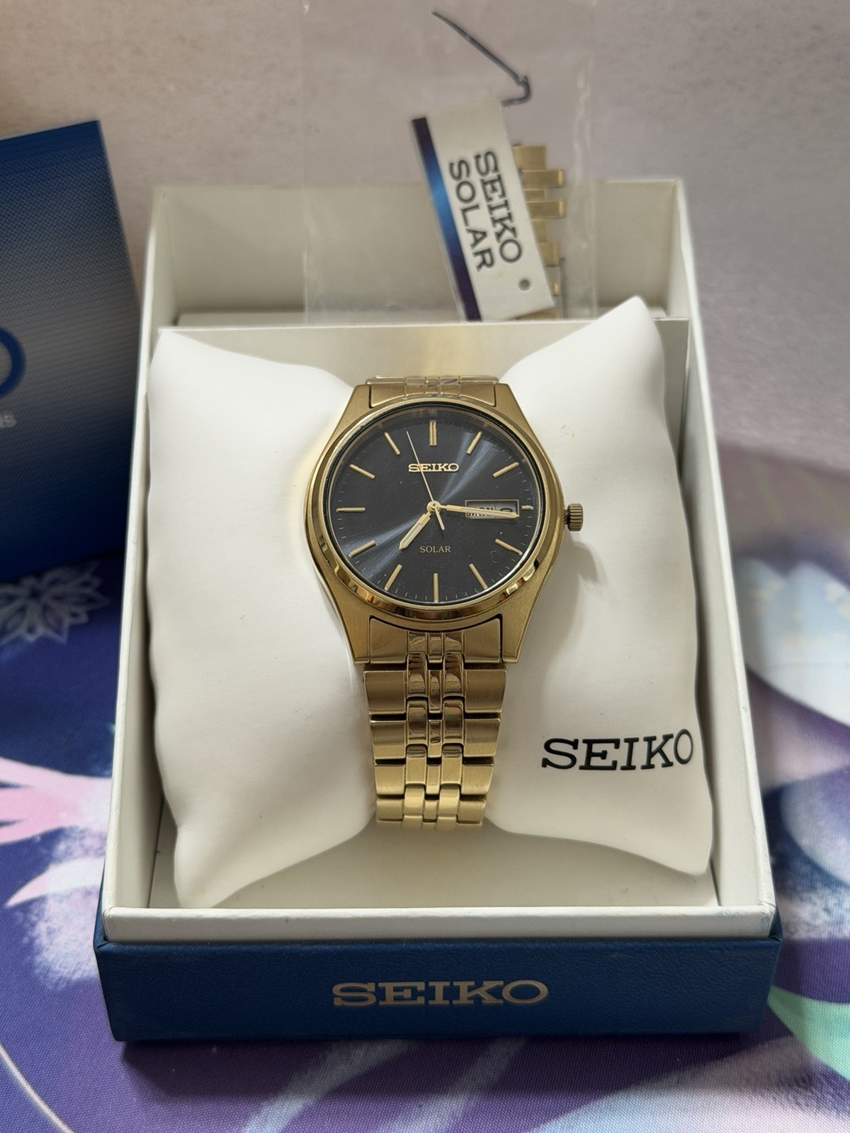 Seiko Solar Watch Men’s 37mm Black Dial Tone Day Date V158-0AA0 need new battery