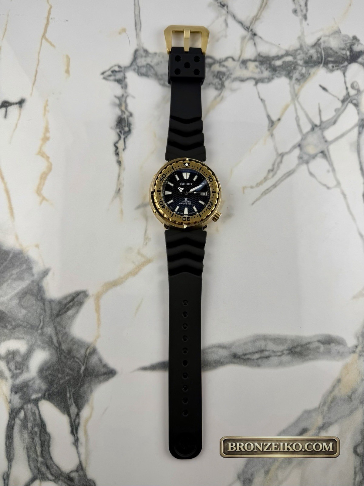 Bronze Shrouded Automatic Dive Watch – Seiko NH35 Movement