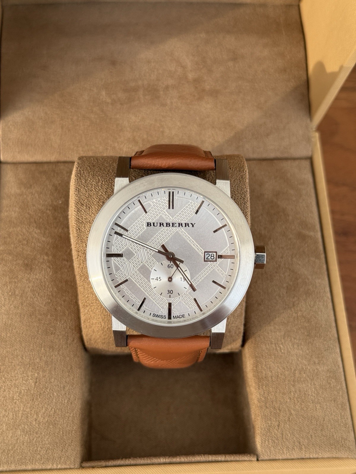 Burberry the city brown leather strap men’s watch bu9904