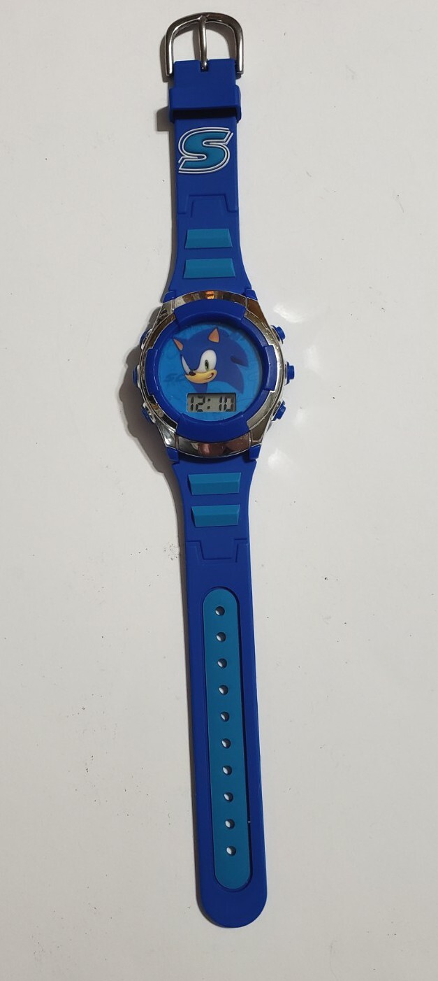 SEGA Sonic The Hedgehog Unisex Childrens LCD Watch Blue Flashing Lights Accutime
