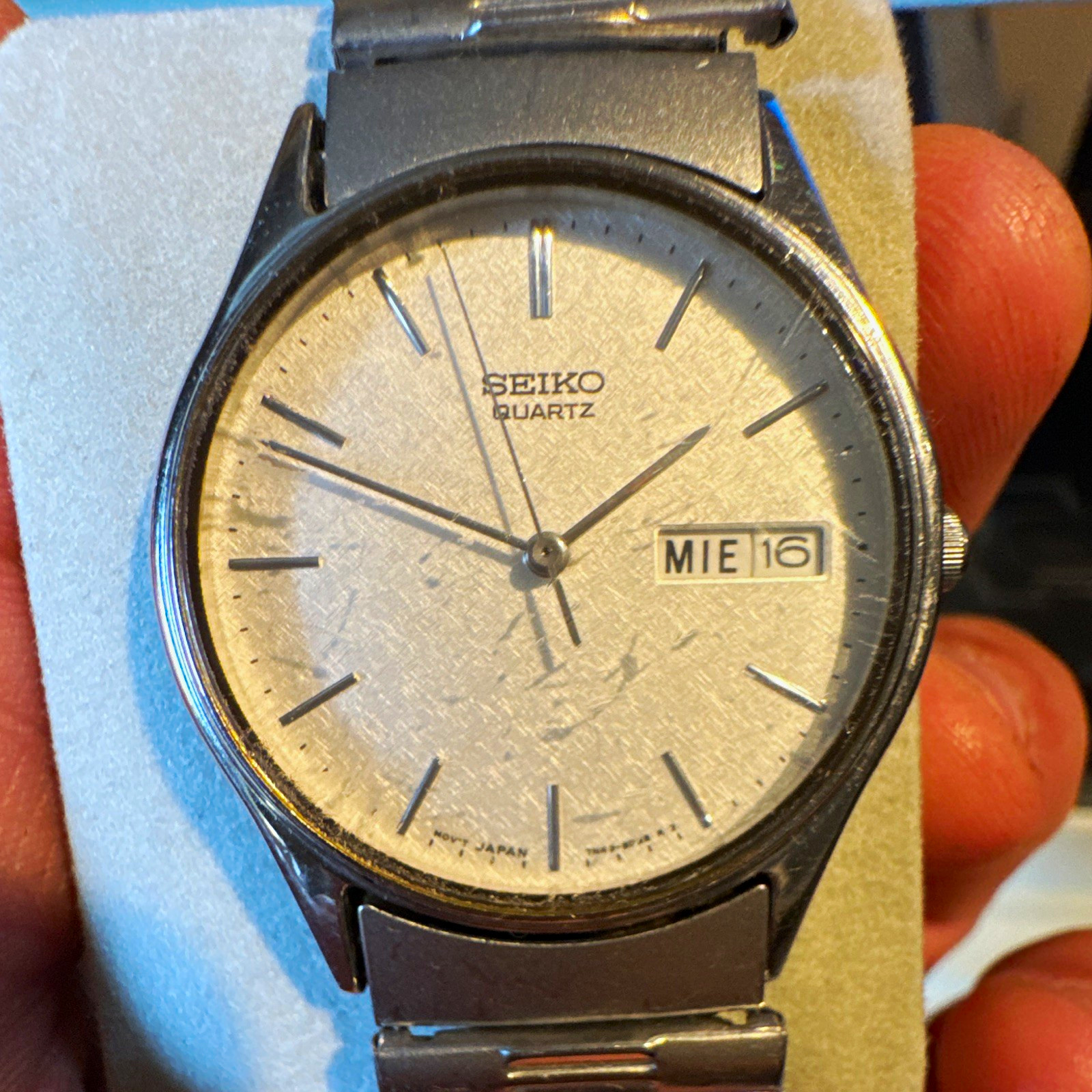 Seiko Quartz Day/Date Water Resistant Silver Dial Stainless Steel Bracelet