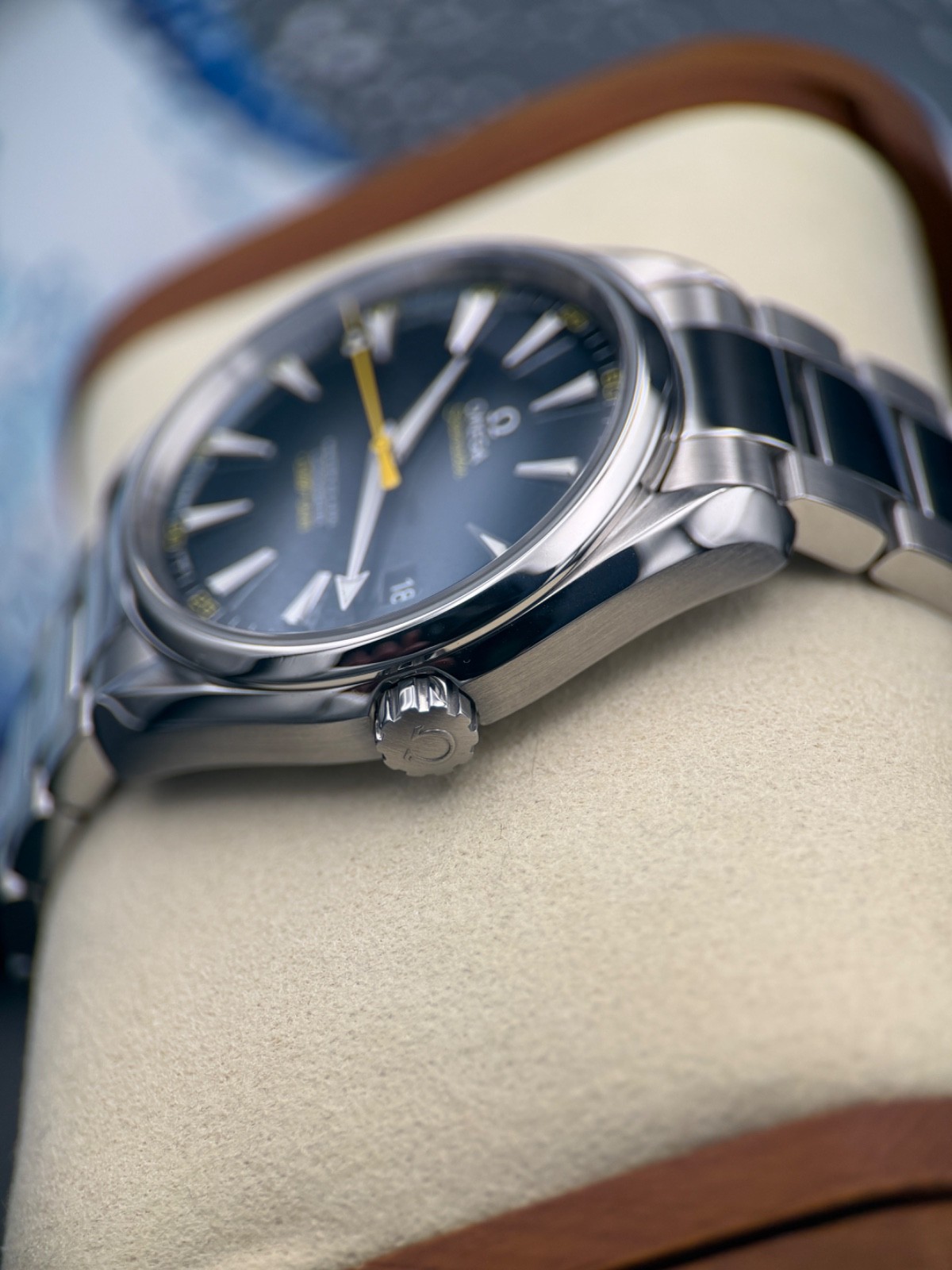 OMEGA Seamaster James Bond Spectre 41.5mm 231.10.42.21.03.004 Limited Edition