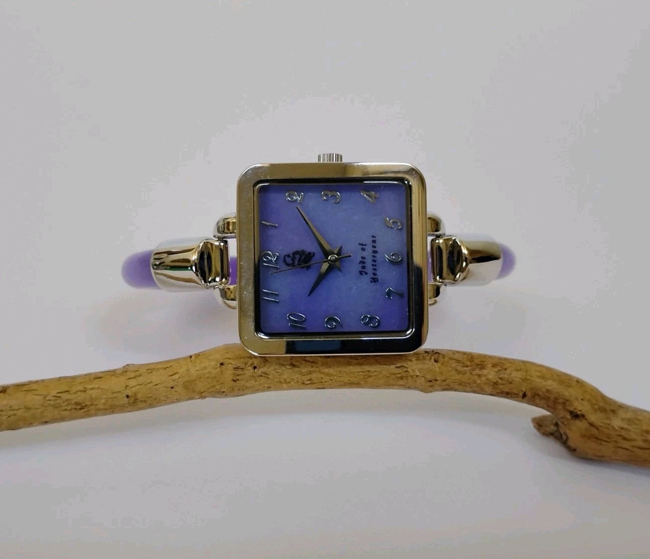 Jade of Yesteryear JOY Genuine Lavender Jade Square Case Bangle Watch NEW