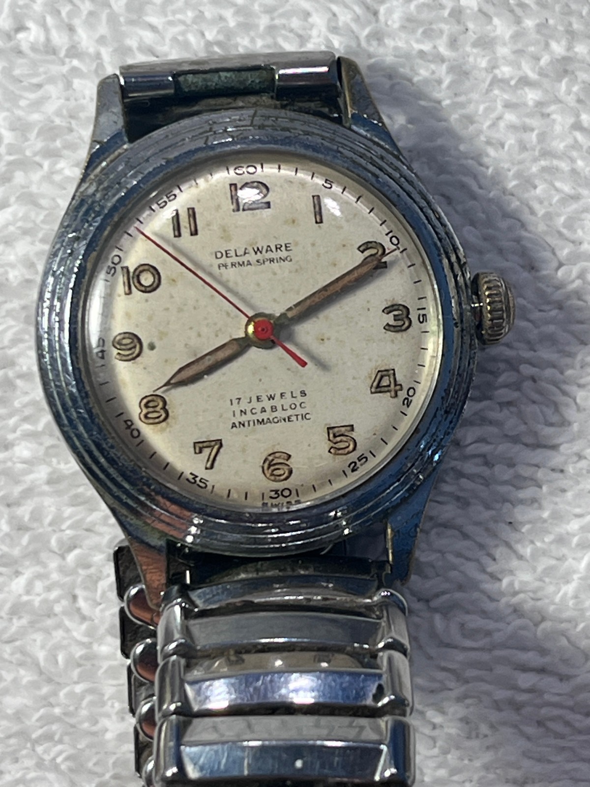 4 None Working Vintage name watches.3 Swiss made. For service and restoration