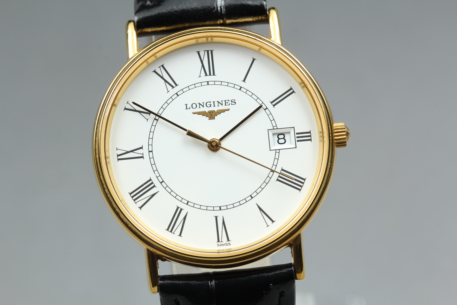 [MINT] Longines Grand Classic L4.720.2 33mm White Roman Date Quartz Men’s Watch