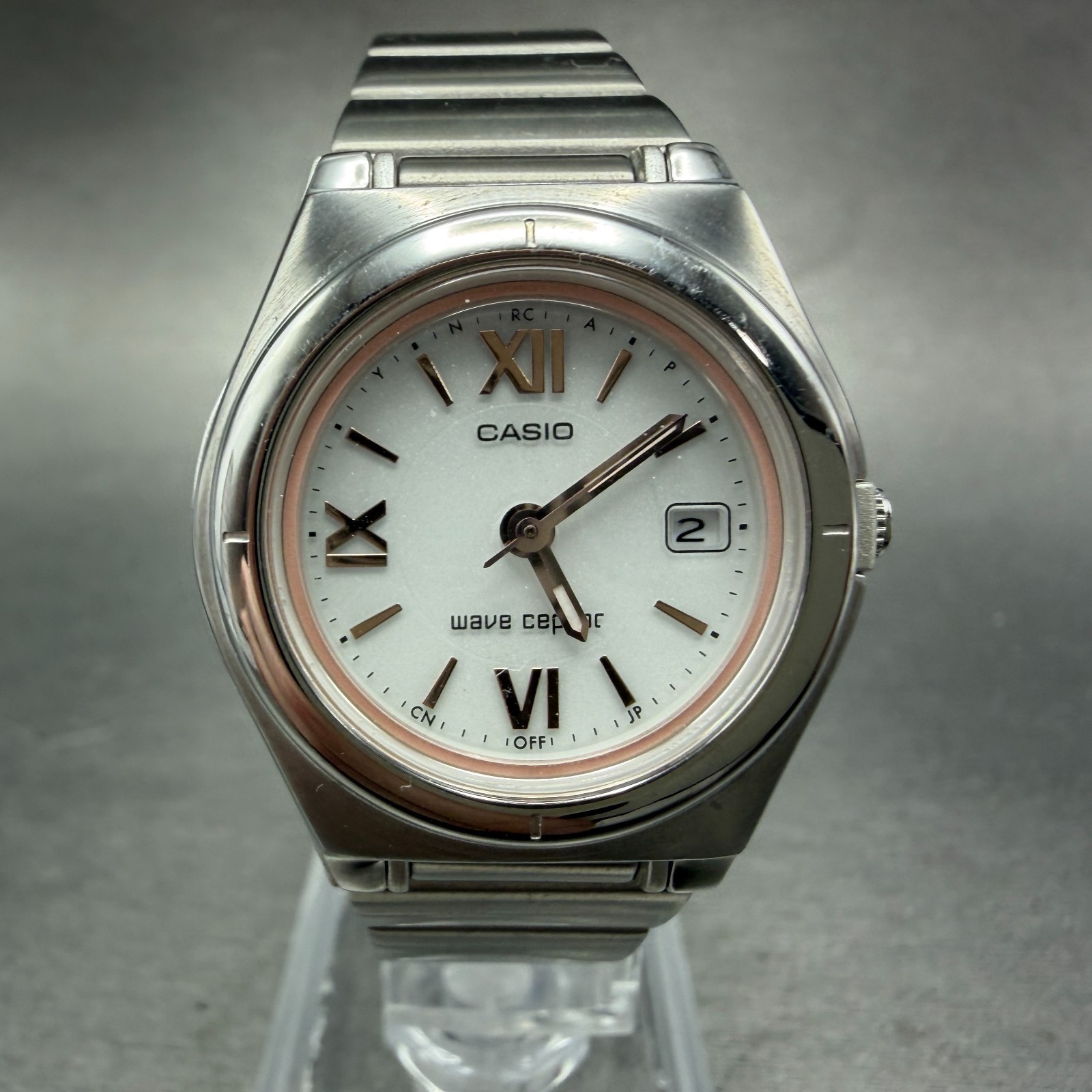 Casio Waveceptor Watch Women 28mm White Dial Silver Tone Date Round LWQ-10 Runs