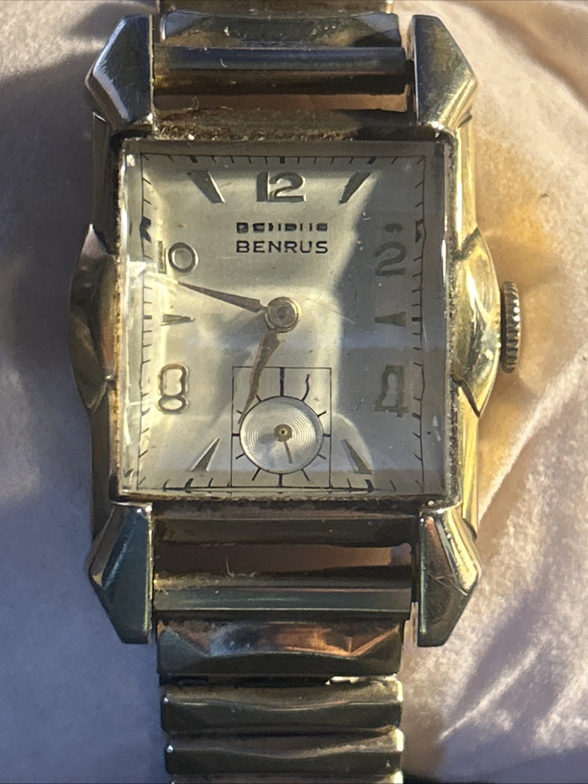 1950’s Benrus Men’s Prism Crystal Tank Watch. 10k Gold Filled.