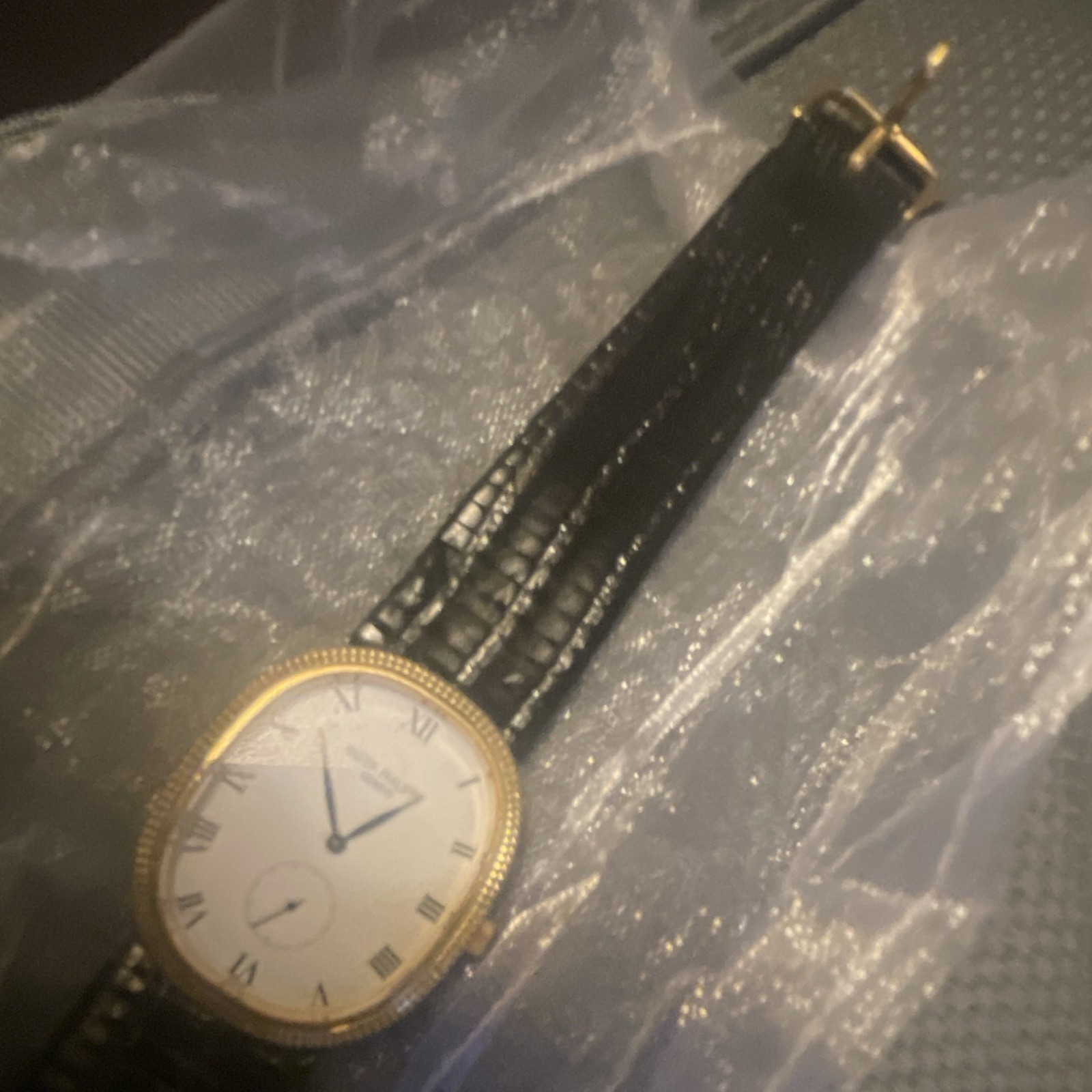 Geneve Quartz Vintage Square 30mm Gold Tone White Roman Dial Black Leather