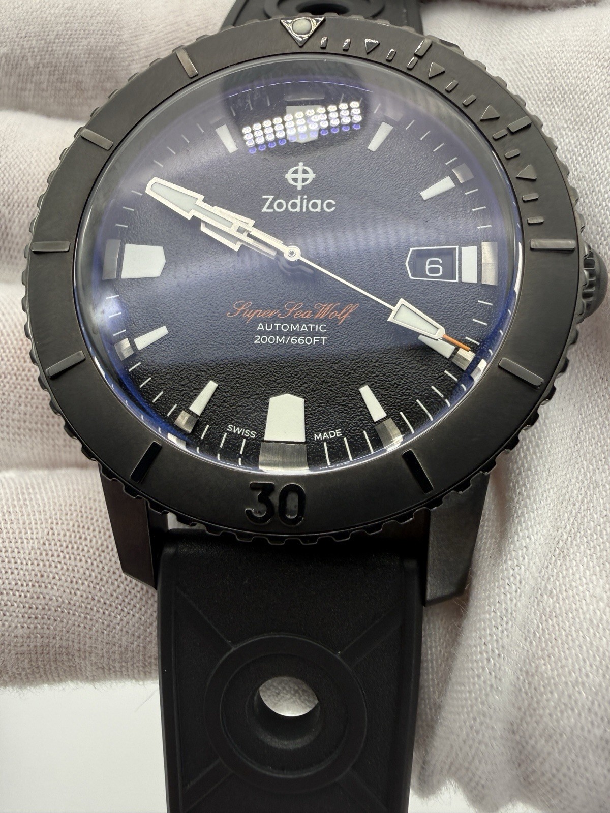 Zodiac Super Seawolf Blackout 40mm Automatic Dive Watch -Excellent Cond. W/Box