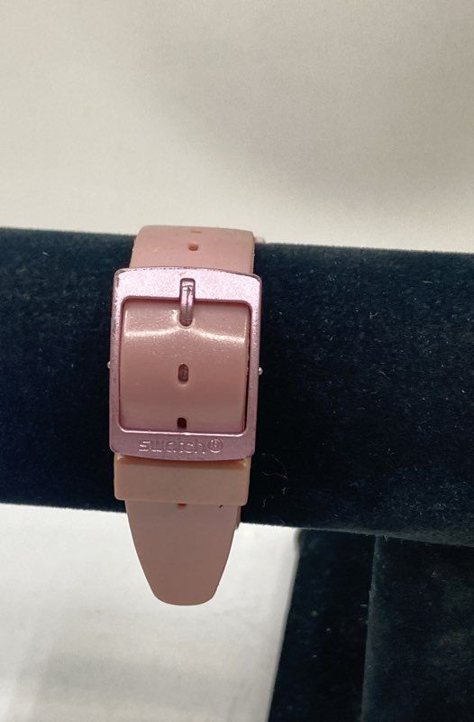 Swatch Women’s Pink Shimmer Quartz Watch 34mm Plastic Case Rubber Band With Box