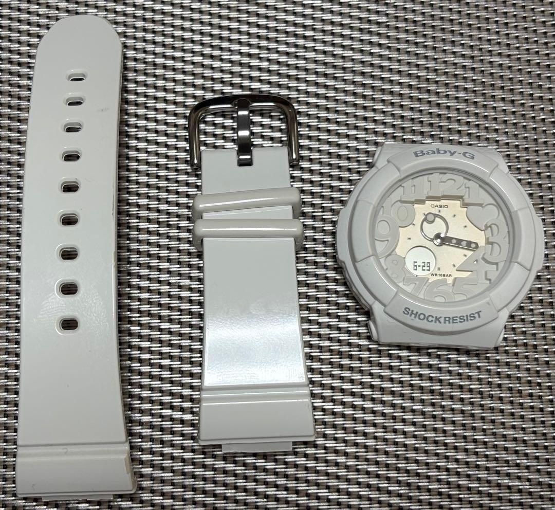 Excellent Condition Baby G BGA 131 White Heart