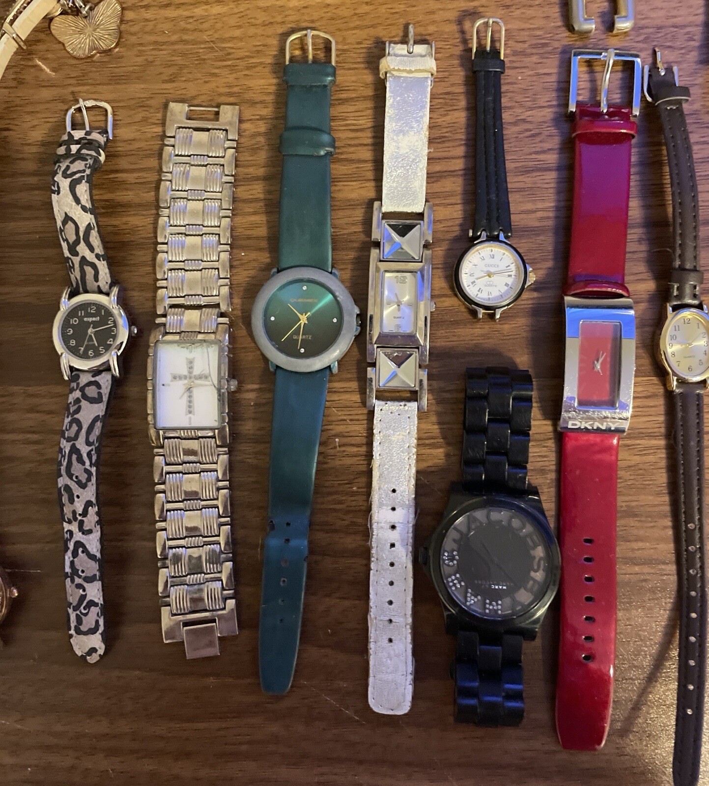 Lot Of 22 Vintage/ Modern Men’s & Women’s Watches SEE DESCRIPTION