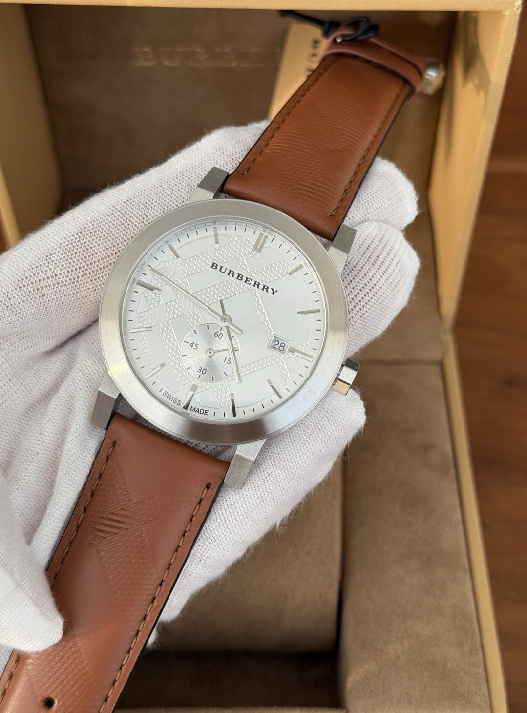 Burberry the city brown leather strap men’s watch bu9904