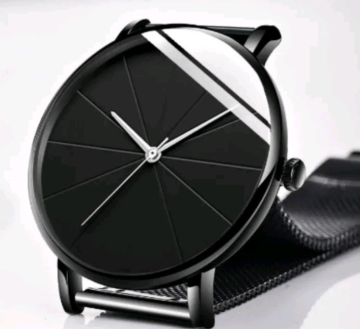 Sleek Men’s Watch/New in box – Free Shipping