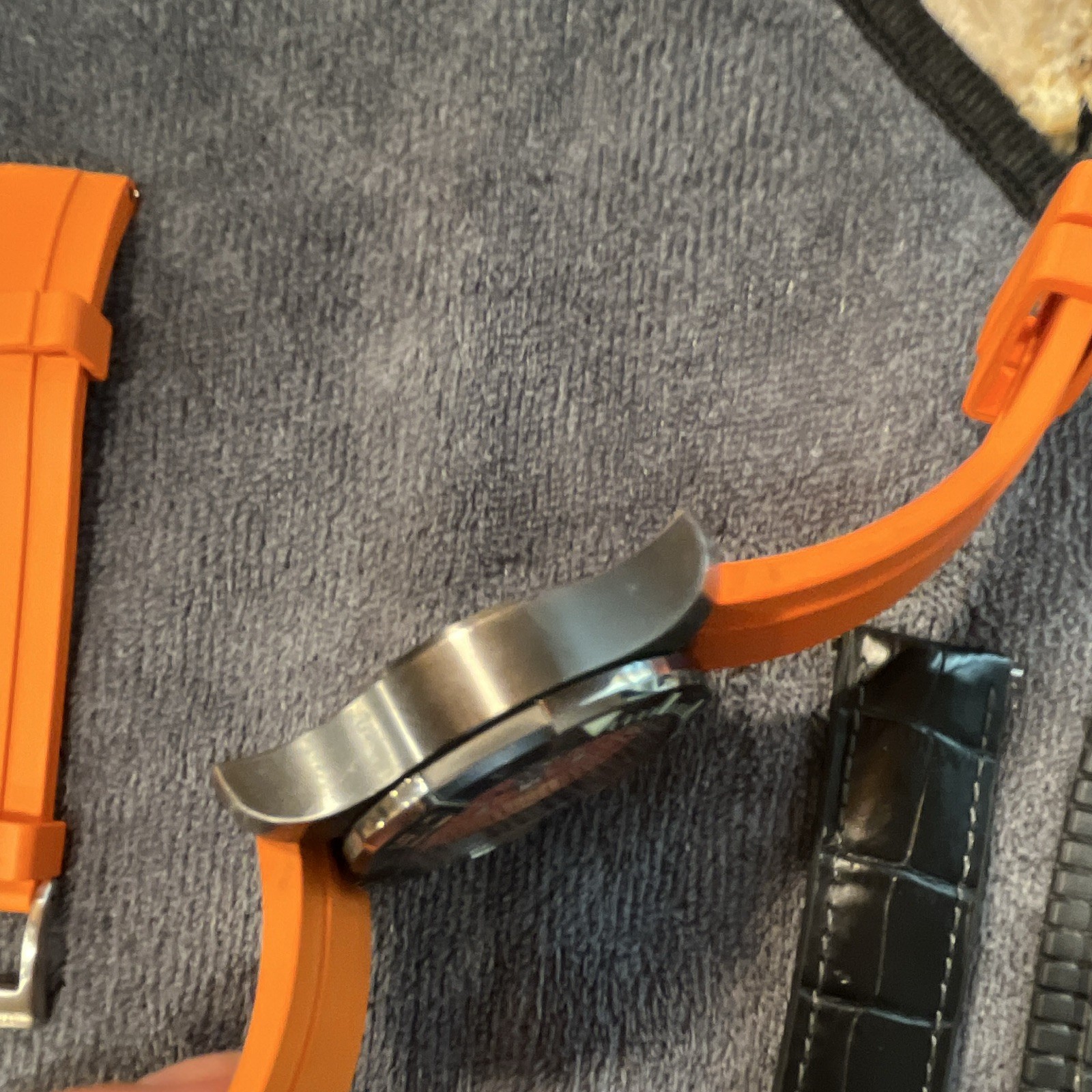 Victorinox Dive Master Automatic Diver 500m Orange Dial Date + Extra Straps