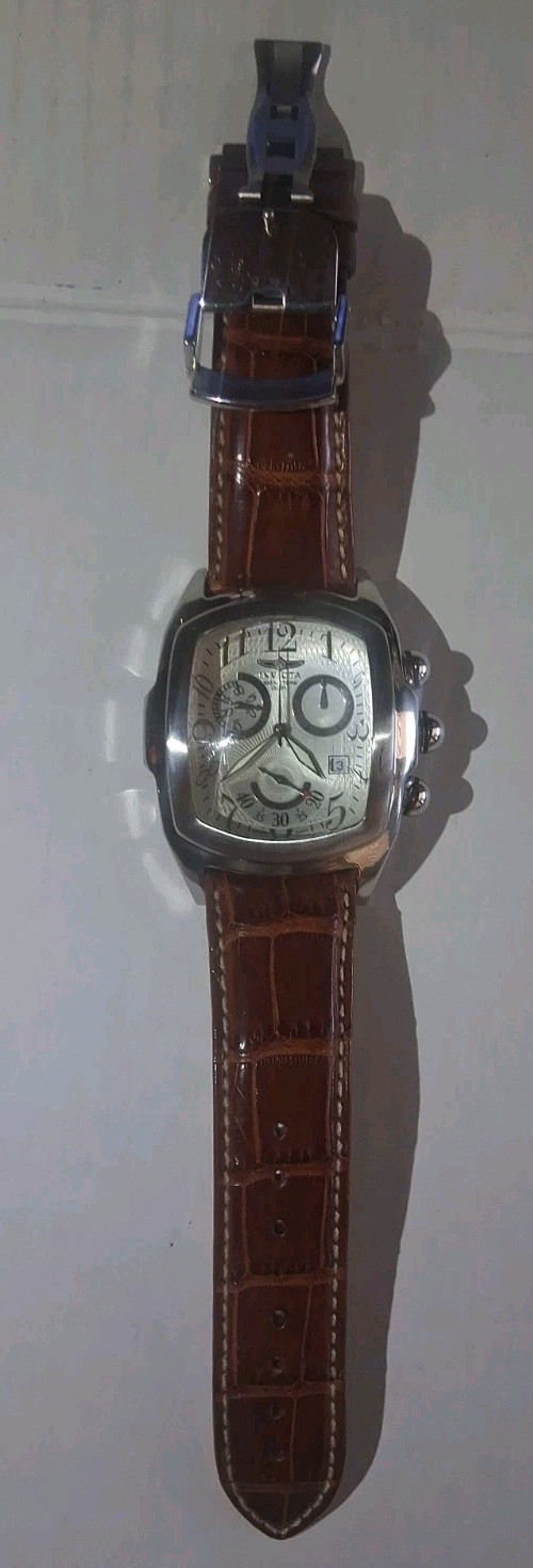 Invicta, Lupah-Dragon, Silver Dial, 46.5 mm, Swiss/Mv’t Ref 2238, Alligator Band