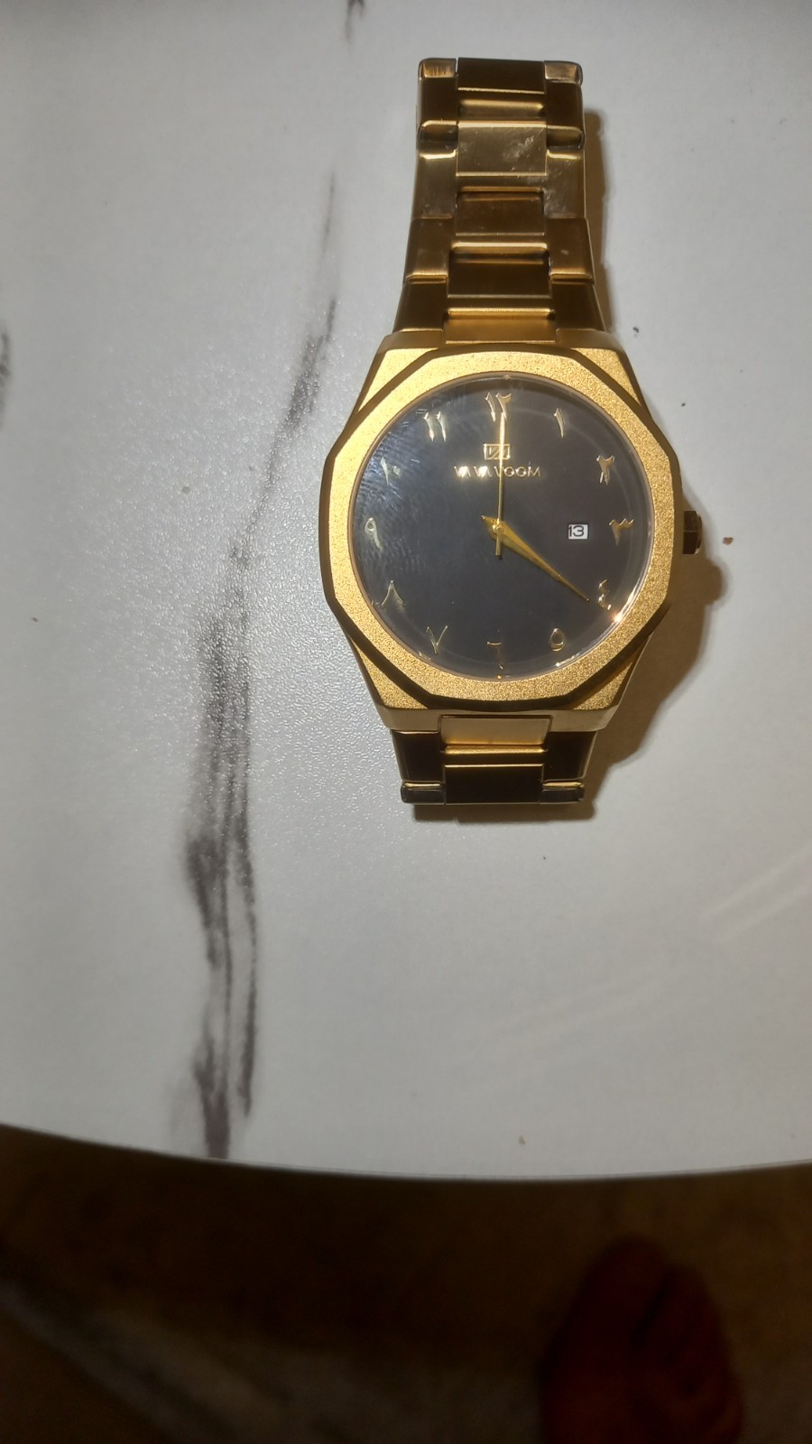Premium Vava Voom Gold Edition – Stunning Watch with Arabic Indices – Timeless L