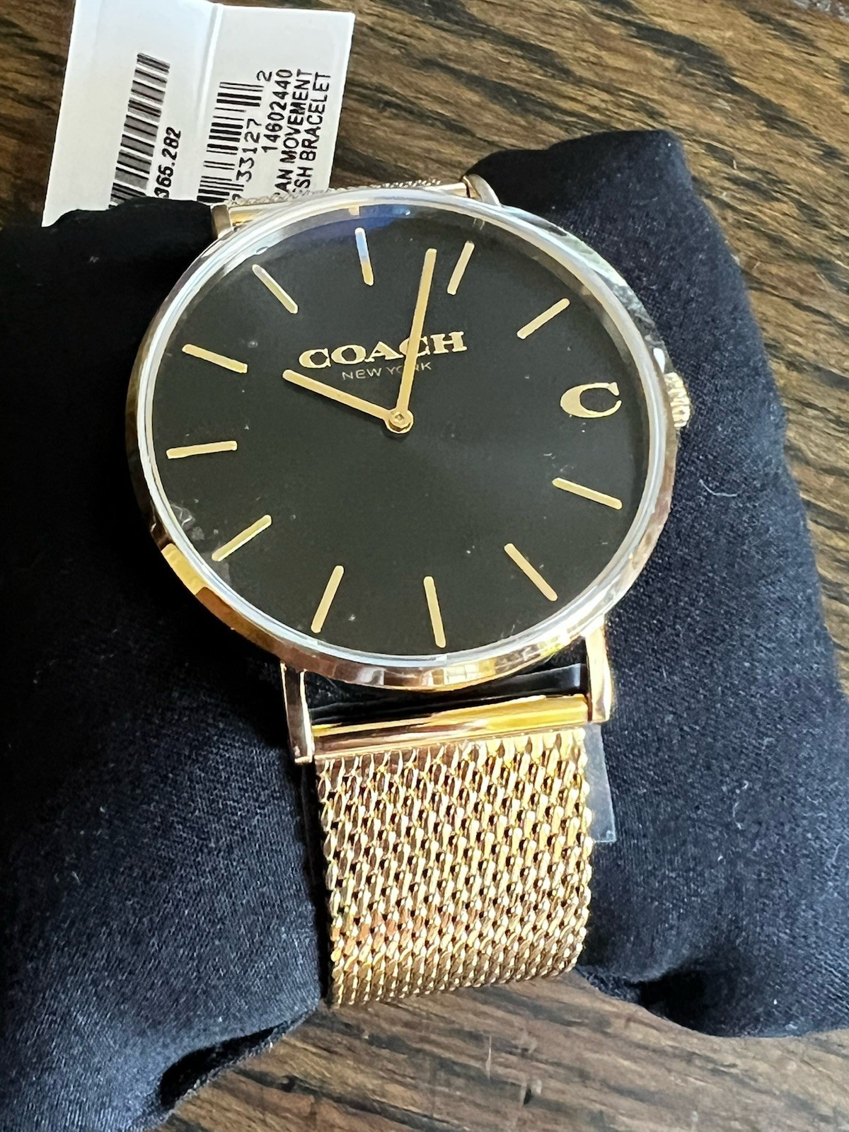 Authentic Coach Charles New York Analog Quartz Women Adult Watch Golden Gold