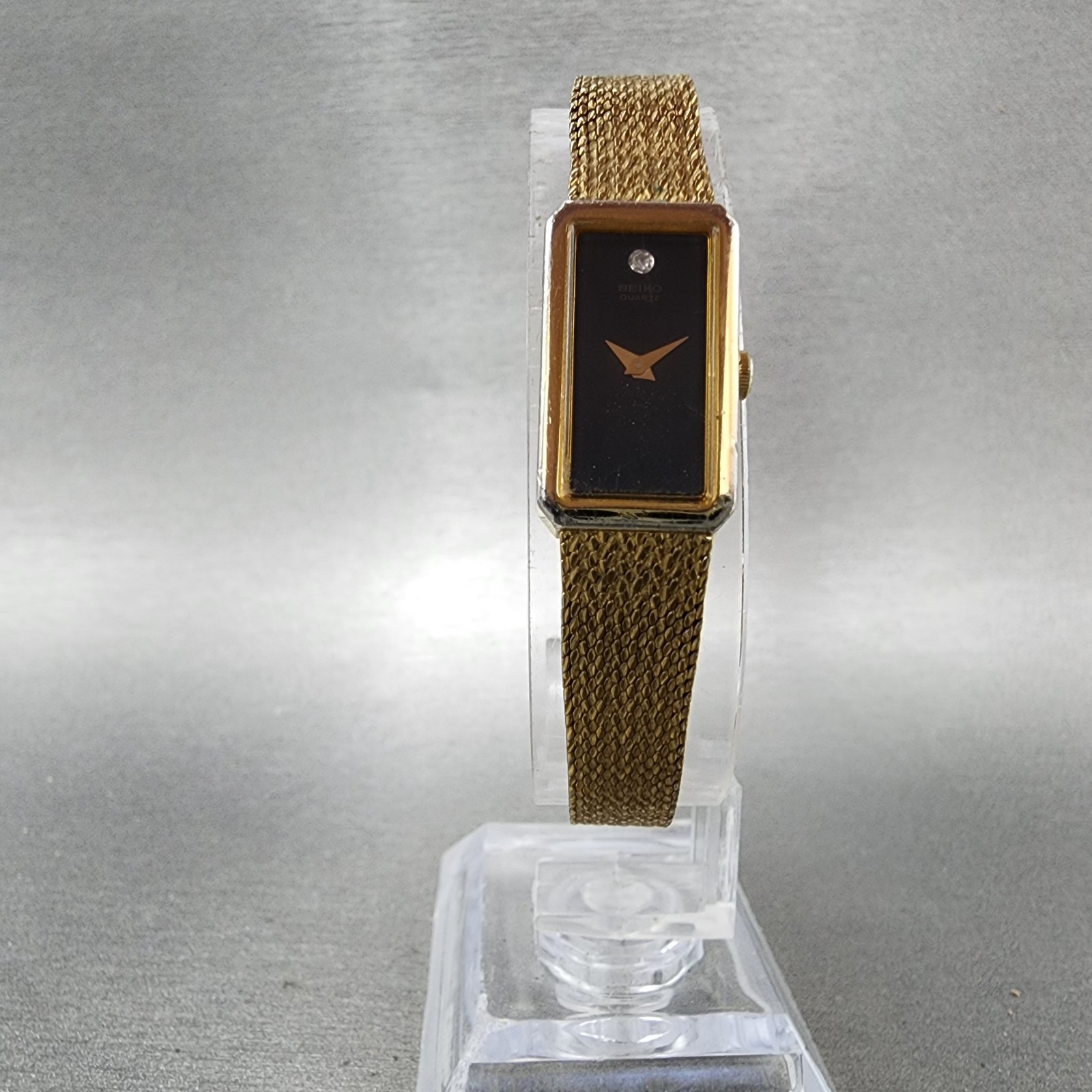 Seiko Tank Watch Women 13mm Black Dial Gold Tone Rectangle 2e20-6239 New Battery