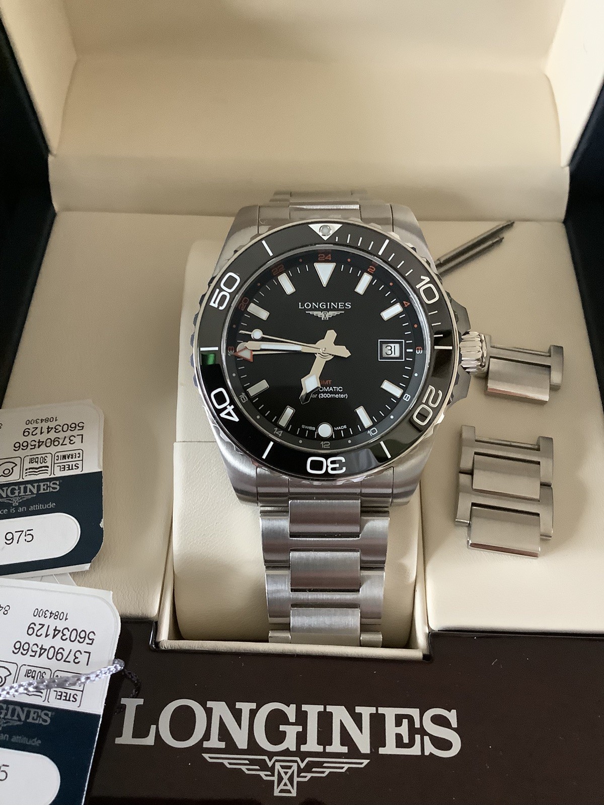 Longines HydroConquest Black Unisex Adults Watch – L3.790.4.56.6