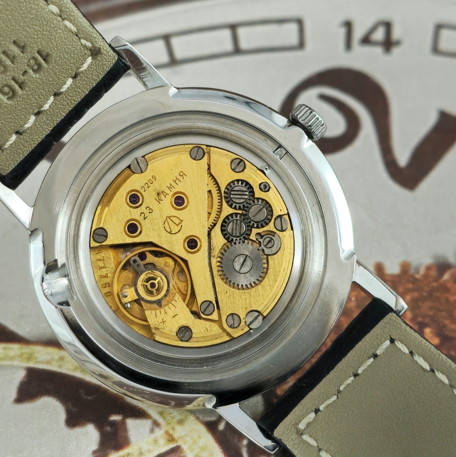 Vintage Watch USSR Poljot De Luxe 23 Jewels ULTRA SLIM Soviet Mechanical Watch