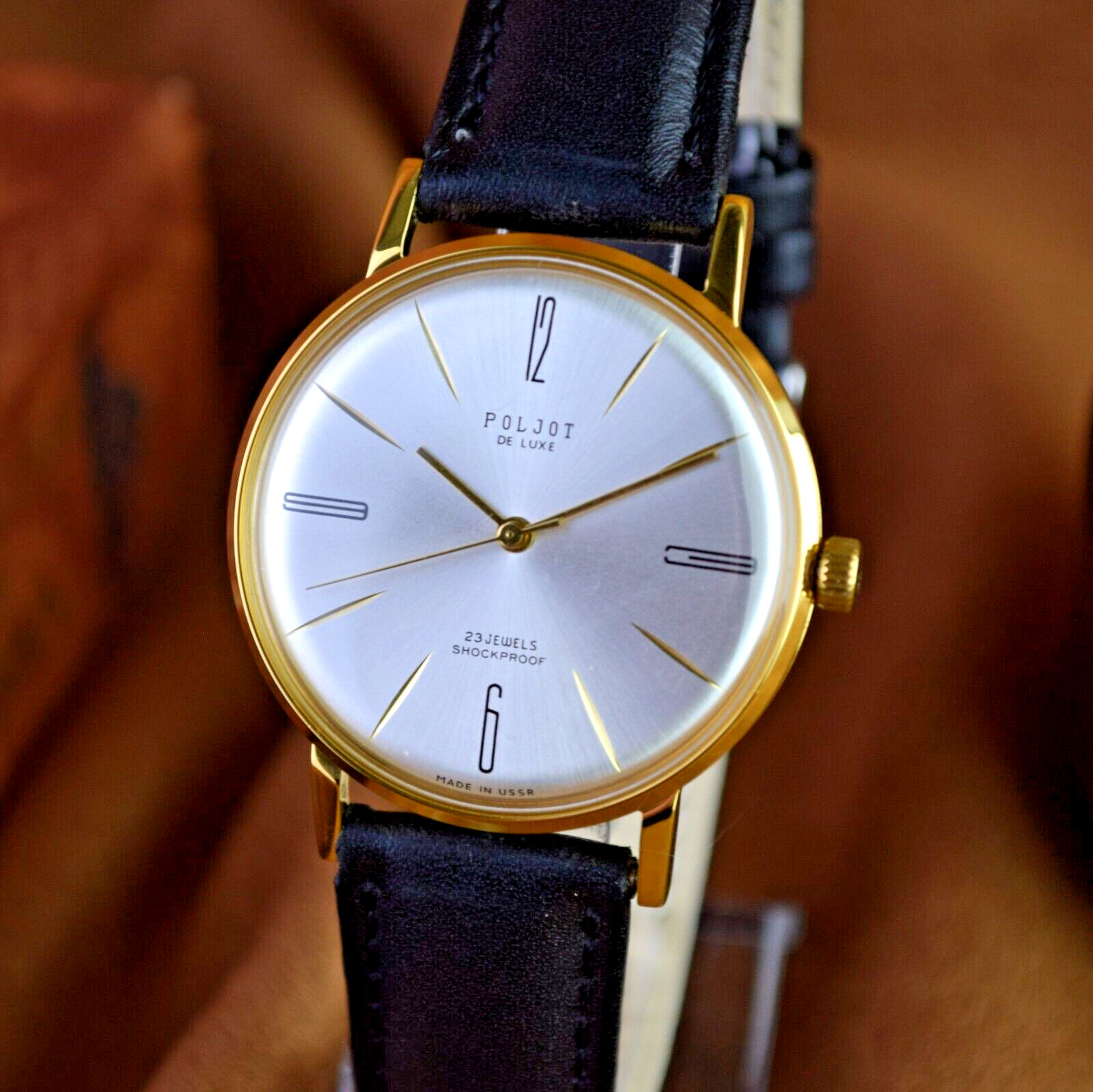 NOS Poljot De LUXE Ultra Slim 23 Jewels 2209 Soviet Mens Wristwatch Vintage USSR