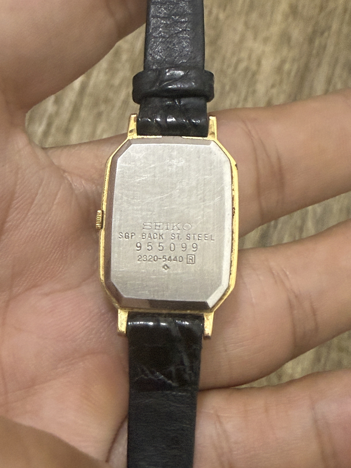 Vintage Seiko 1420-5290 Gold Tone Quartz Black Dial Women’s Watch Japan Runs