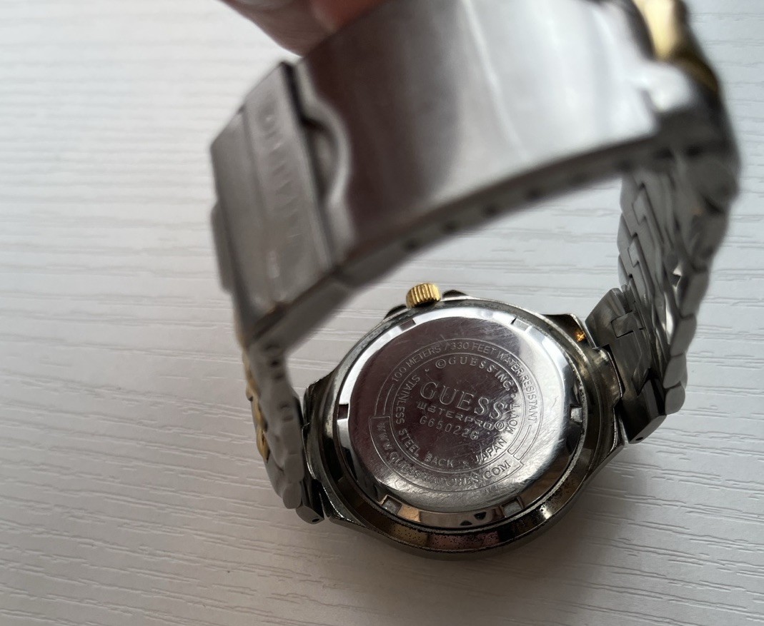 90s Vintage Guess Waterpro Sport Watch – Silver & Gold Two Tone, Working