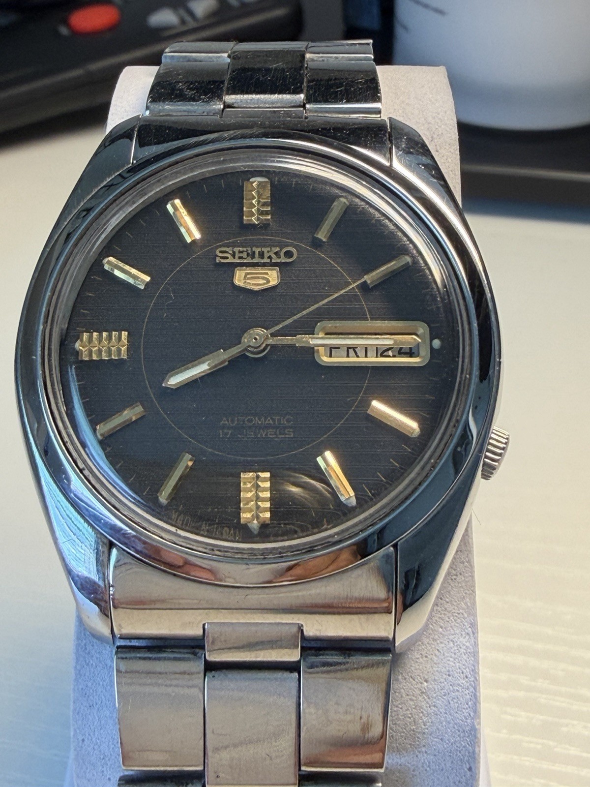 Seiko 5 Men’s Automatic 17J Day/Date Black Dial Steel Bracelet 37mm Watch