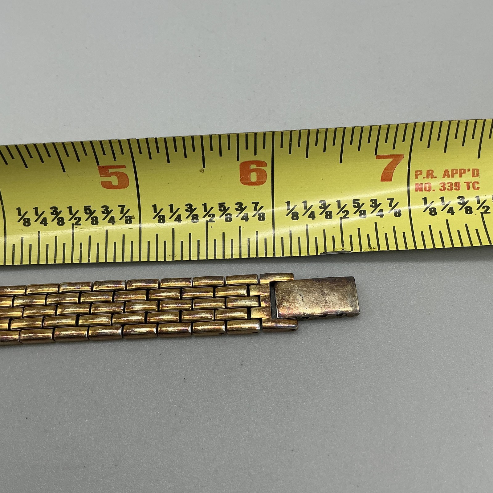 Vintage Bulova Womens Watch 12mm Champagne Dial Gold Tone New Battery 6.5″