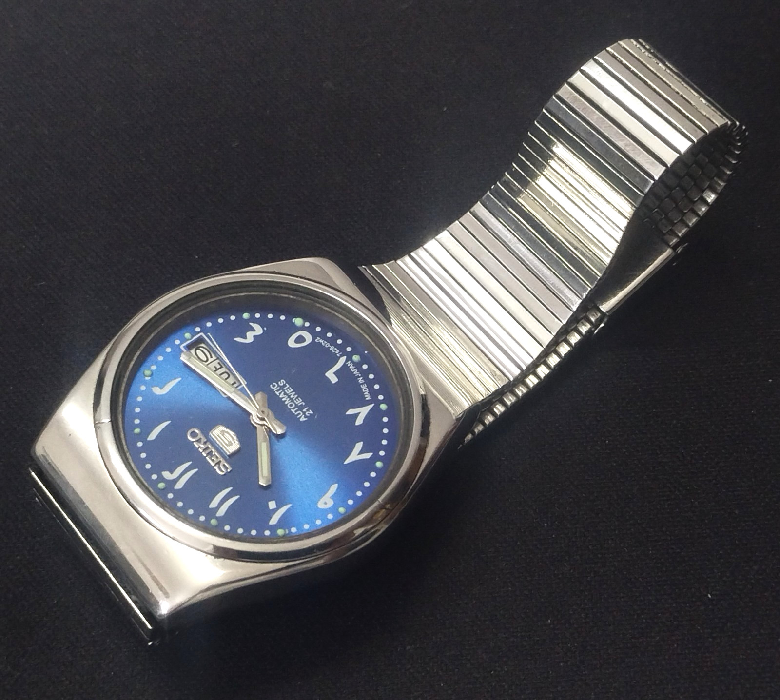 Vintage Seiko 5 Automatic Men’s Watch Blue Dial Arabic Numbers Working Perfectly